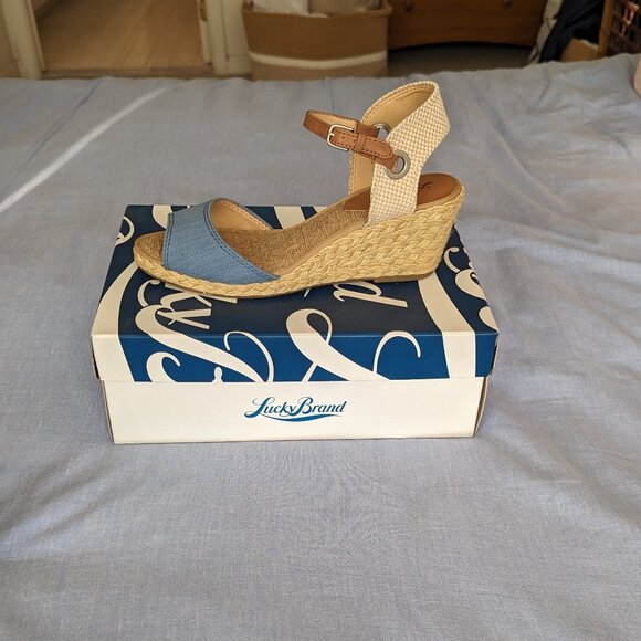 Lucky Brand Espadrille Wedges- Size 8.5M- NIB - Picture 3 of 6